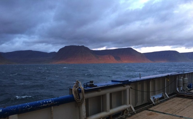 Waiting for the storm to kick in...