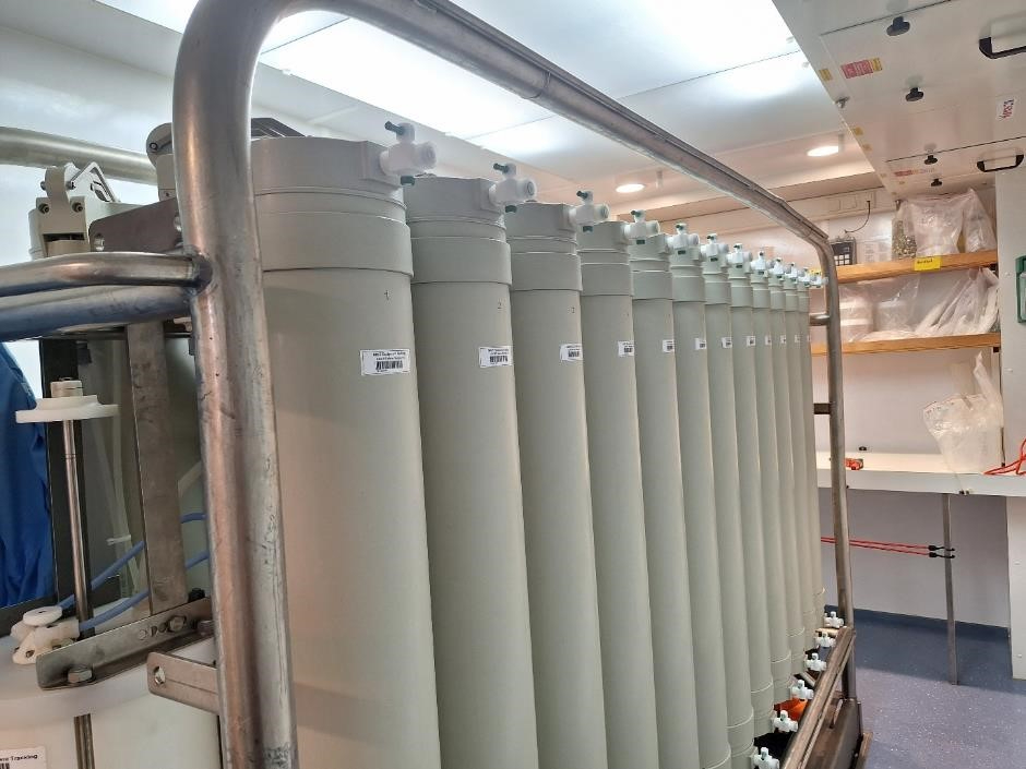 When Titan is in its container, space inside is rather limited. Photo: Florine Kooij