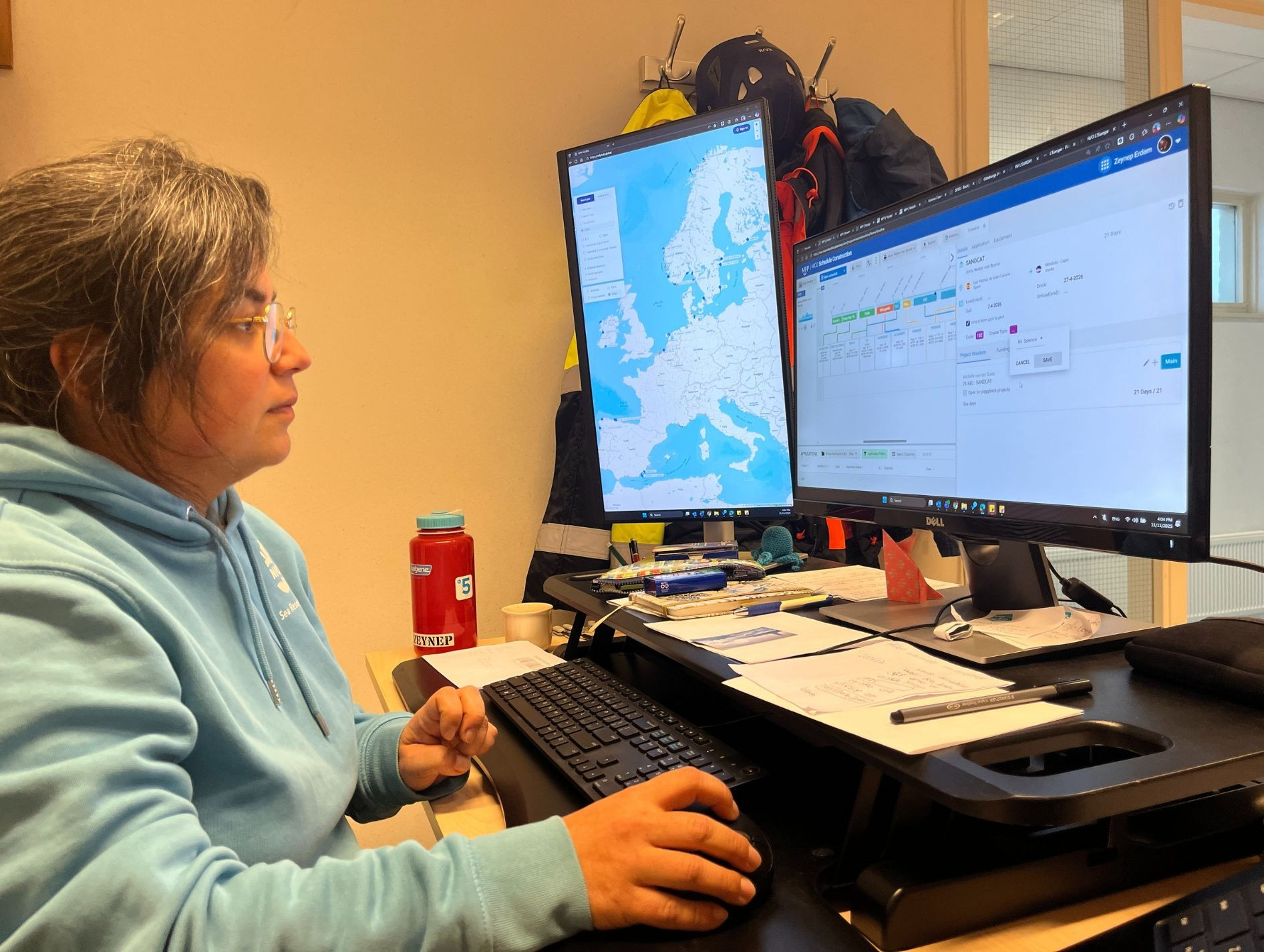 Zeynep Erdem at work. (photo: NIOZ)